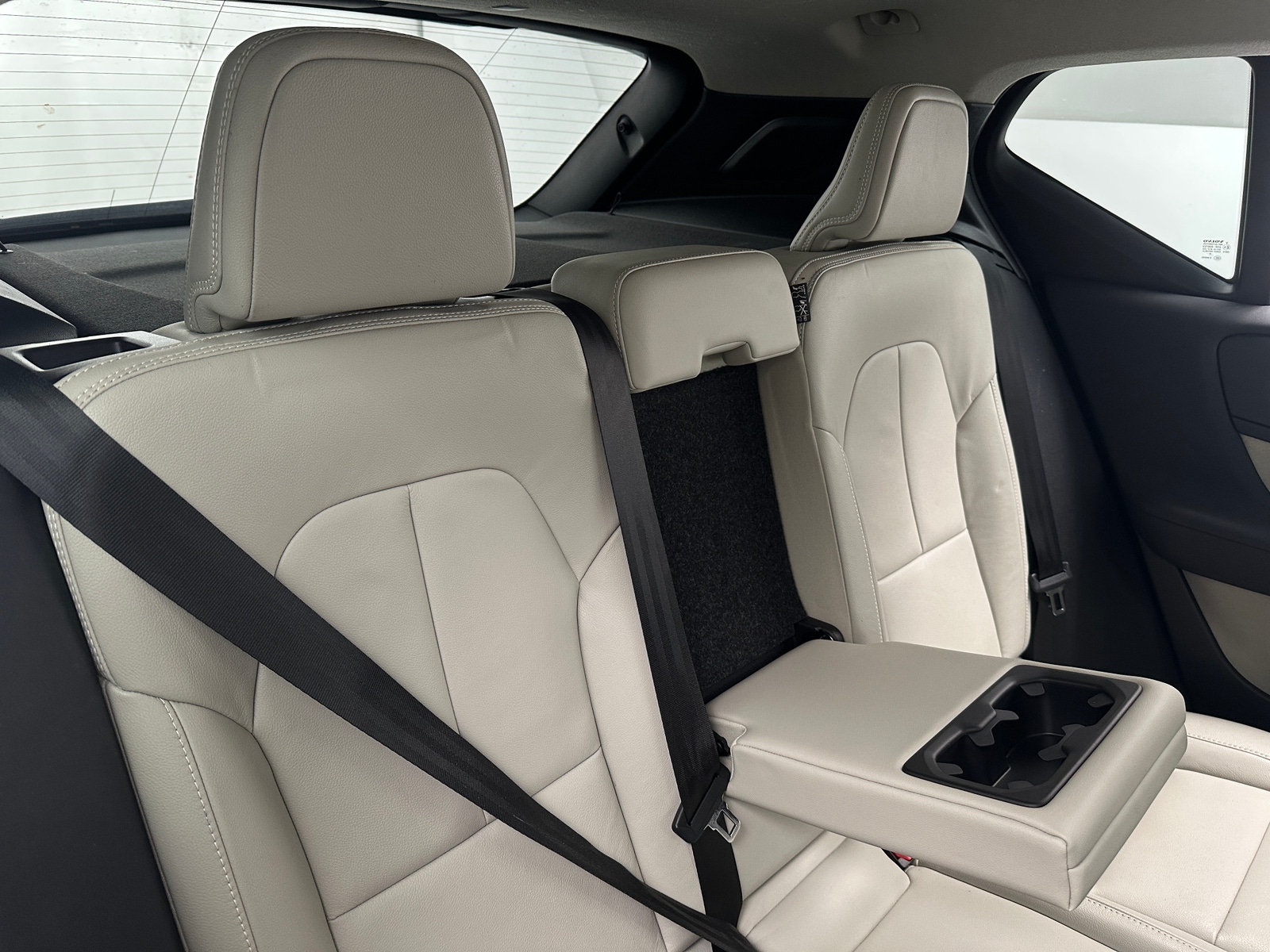 Thumbnail: 2019 Volvo XC40 - 5