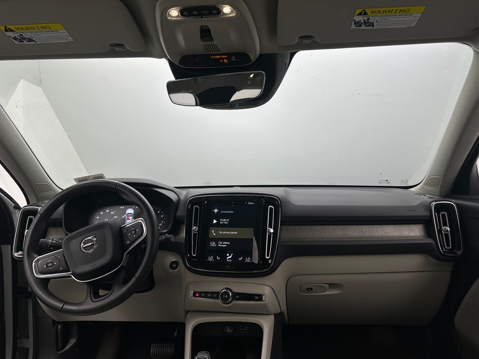 Thumbnail: 2019 Volvo XC40 - 2