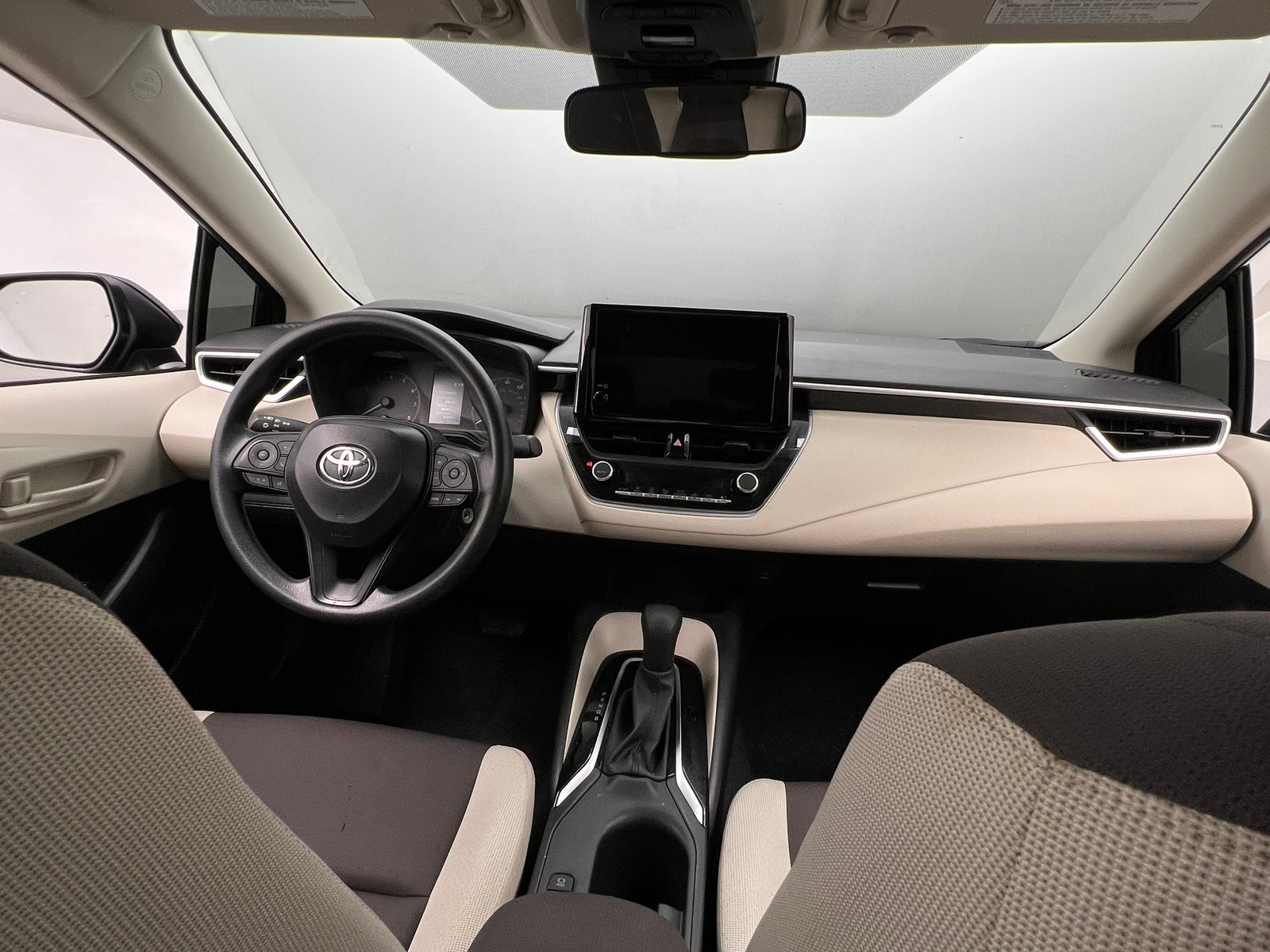 Thumbnail: 2025 Toyota Corolla - 3