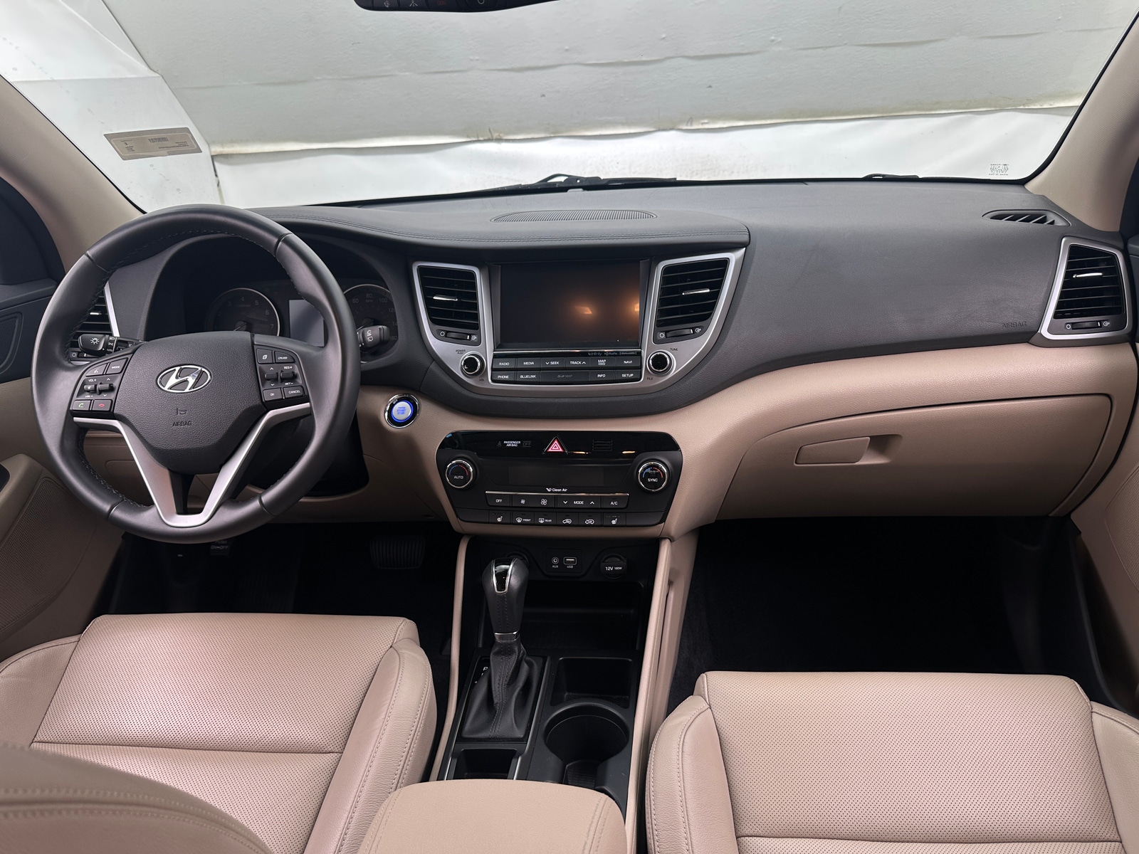 Thumbnail: 2017 Hyundai Tucson - 2