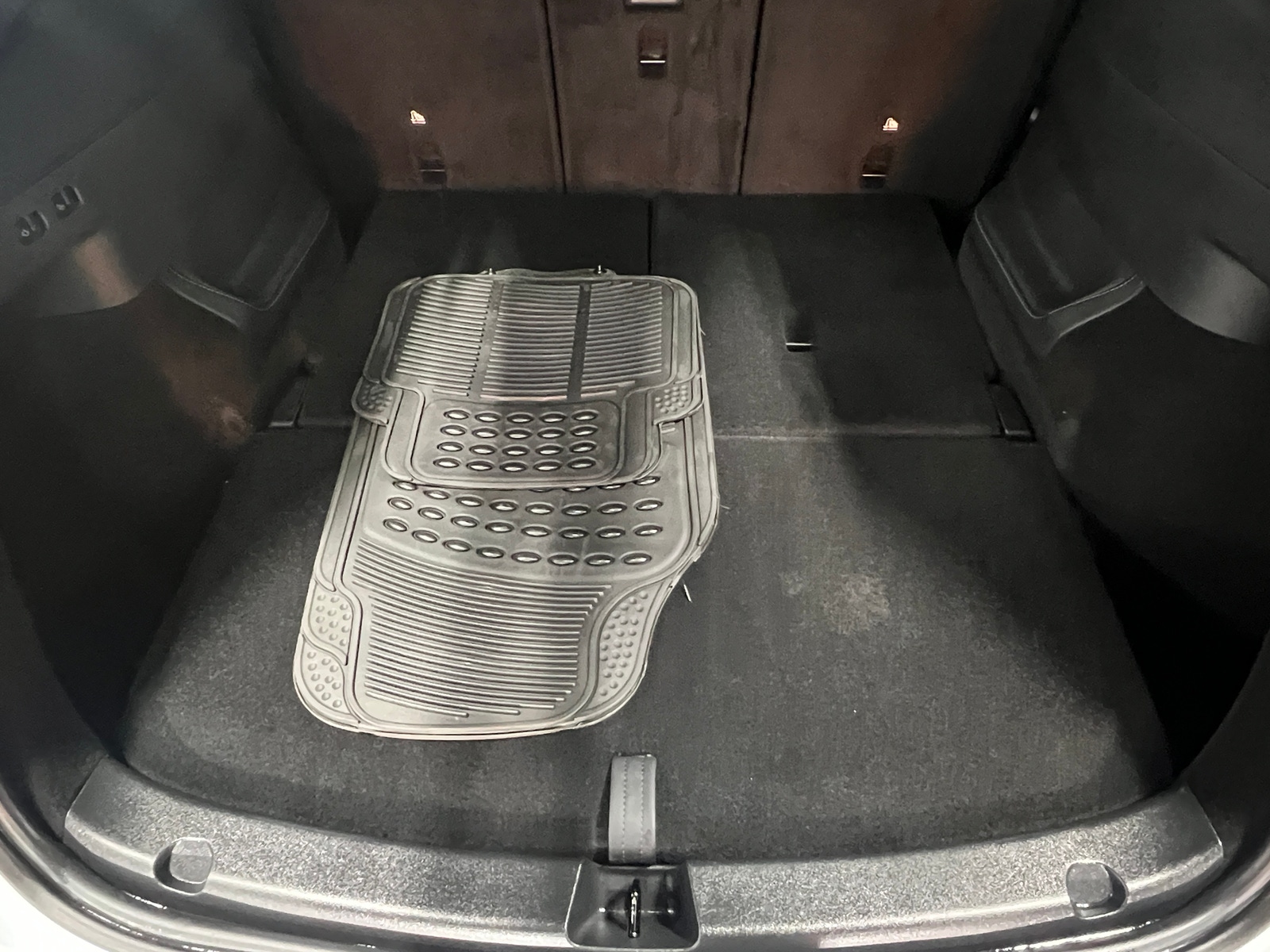 Thumbnail: 2023 Tesla Model Y - 6