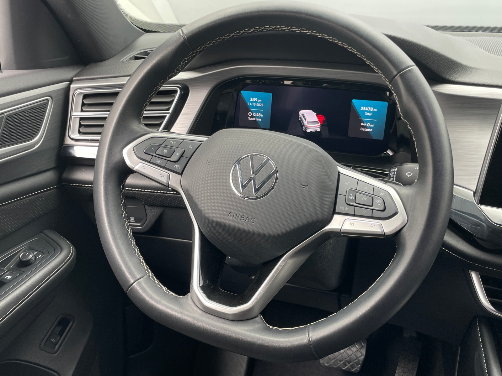 Thumbnail: 2025 Volkswagen Atlas - 4