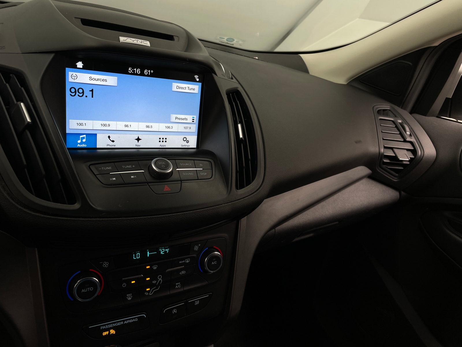 Thumbnail: 2017 Ford Escape - 4