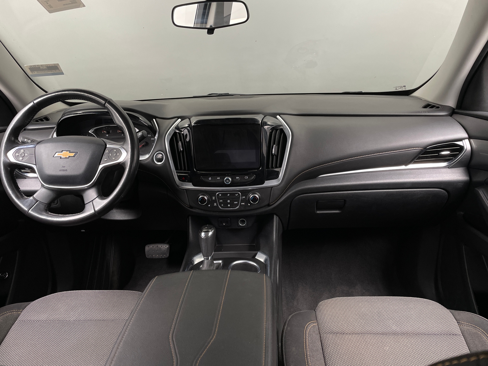 Thumbnail: 2019 Chevrolet Traverse - 3