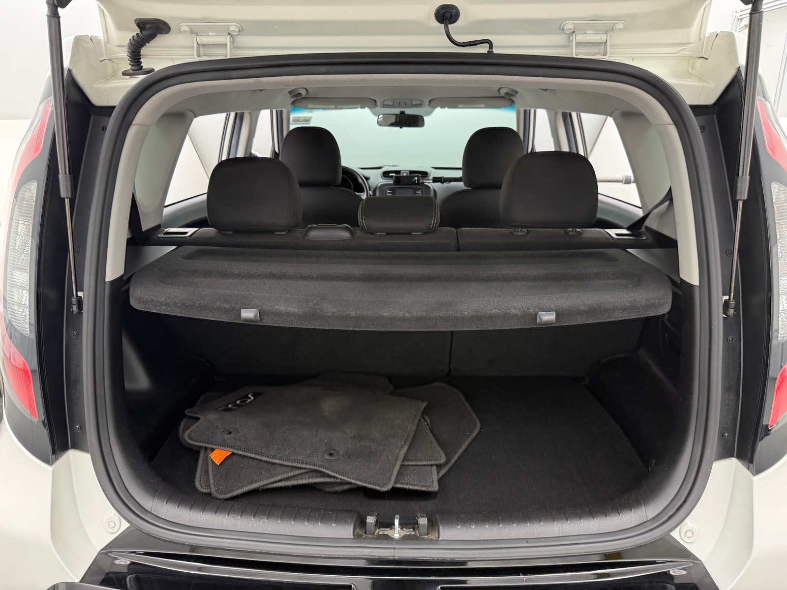 Thumbnail: 2016 Kia Soul - 7