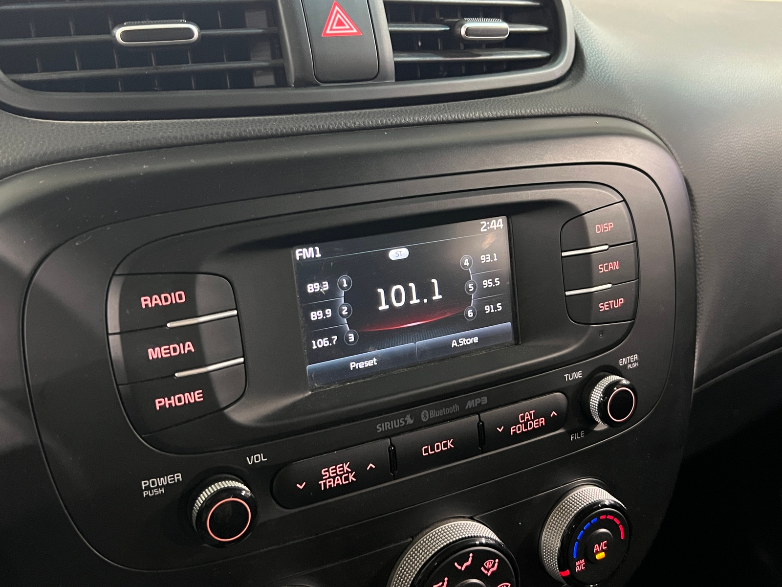 Thumbnail: 2016 Kia Soul - 4