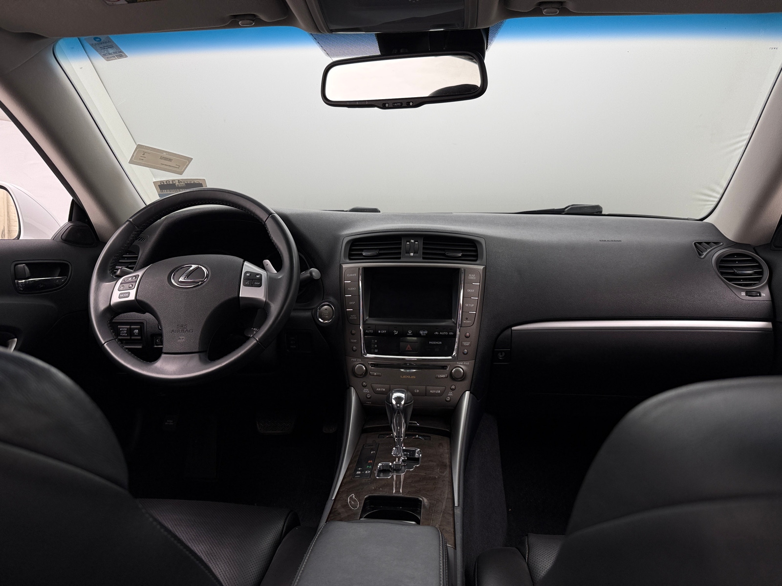 Thumbnail: 2012 Lexus IS - 2