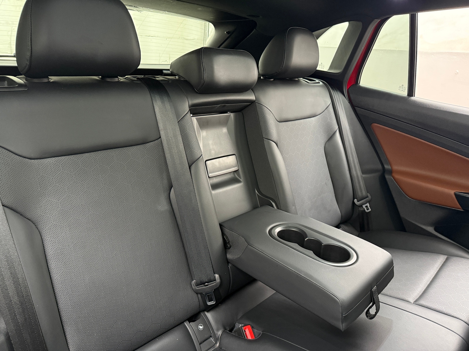 Thumbnail: 2022 Volkswagen ID.4 - 5