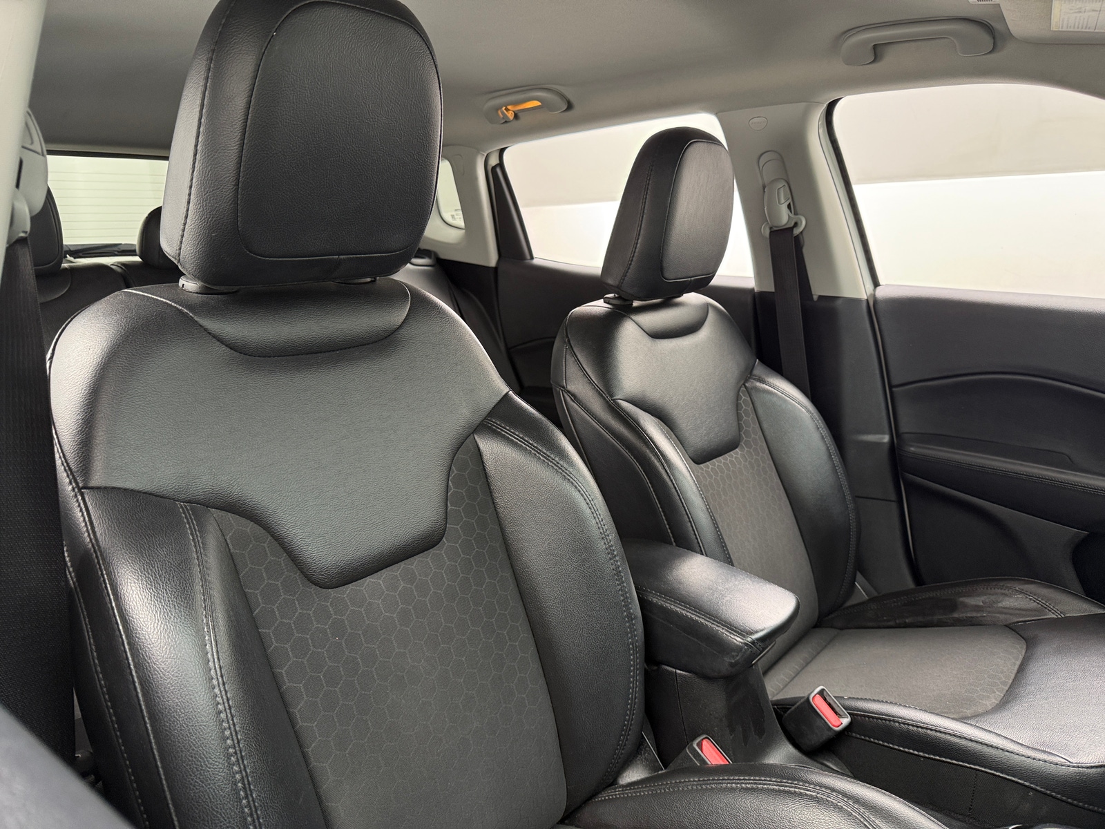 Thumbnail: 2019 Jeep Compass - 2