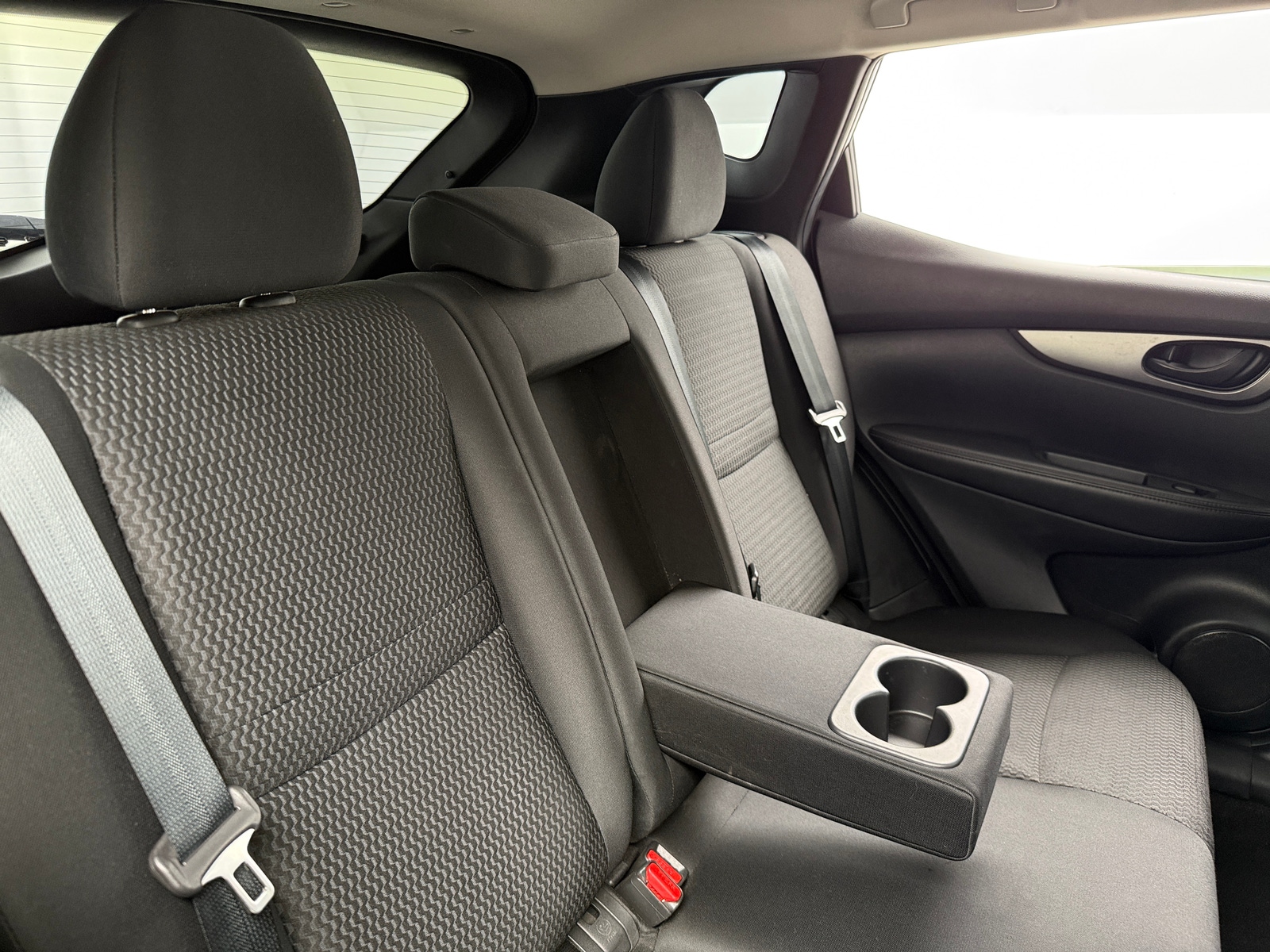 Thumbnail: 2019 Nissan Rogue Sport - 6