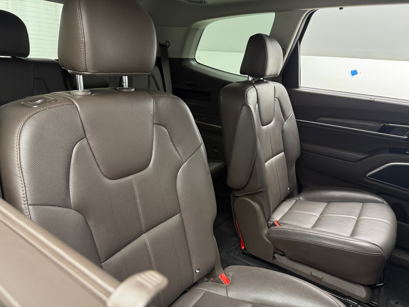 Thumbnail: 2020 Kia Telluride - 6