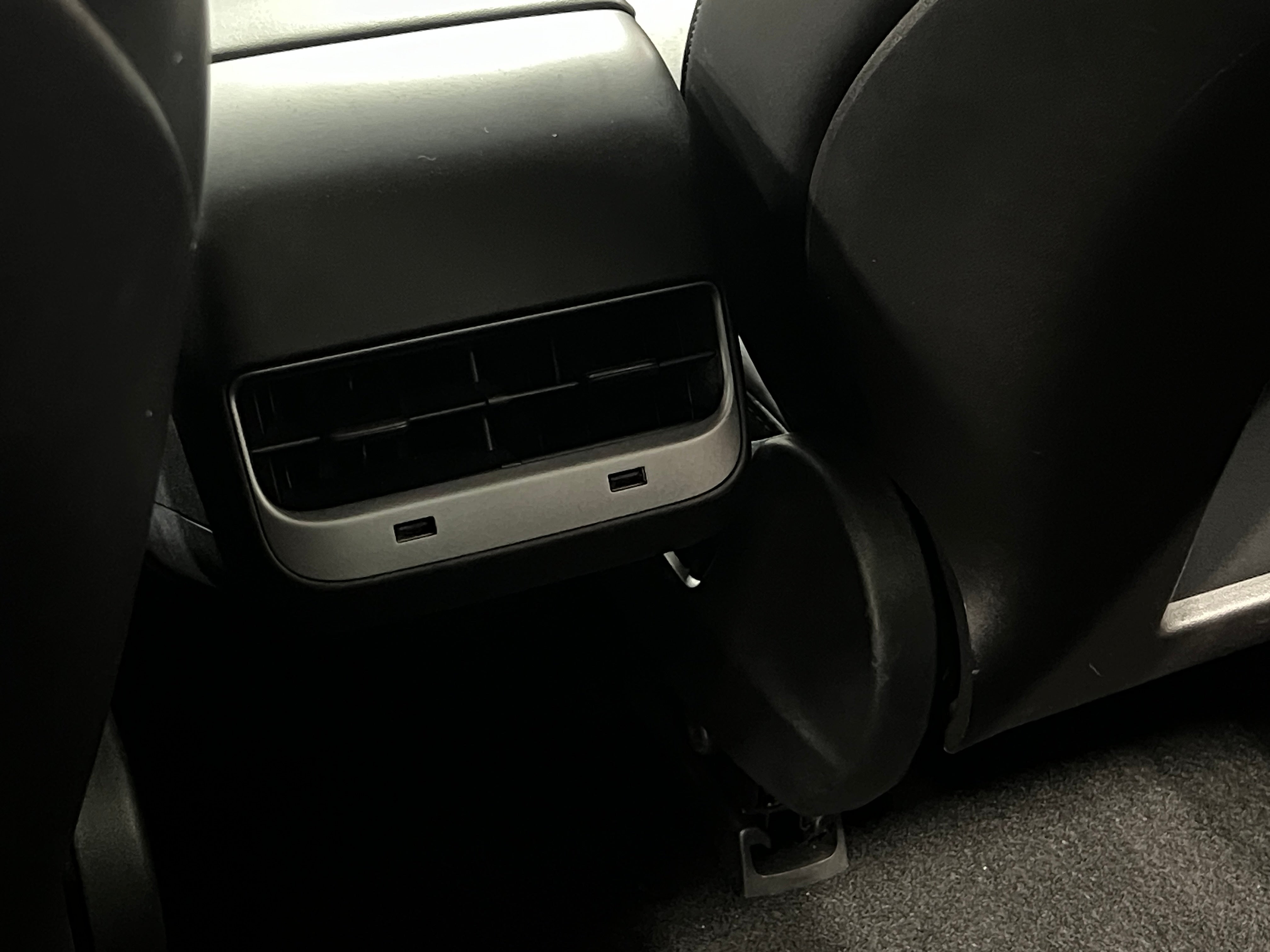 Used 2019 Tesla Model 3 Base with VIN 5YJ3E1EA3KF412262 for sale in Oak Creek, WI