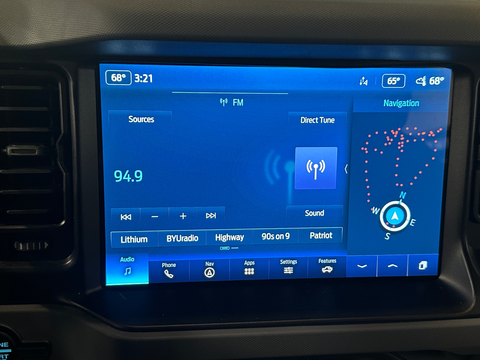 Thumbnail: 2022 Ford Bronco - 4