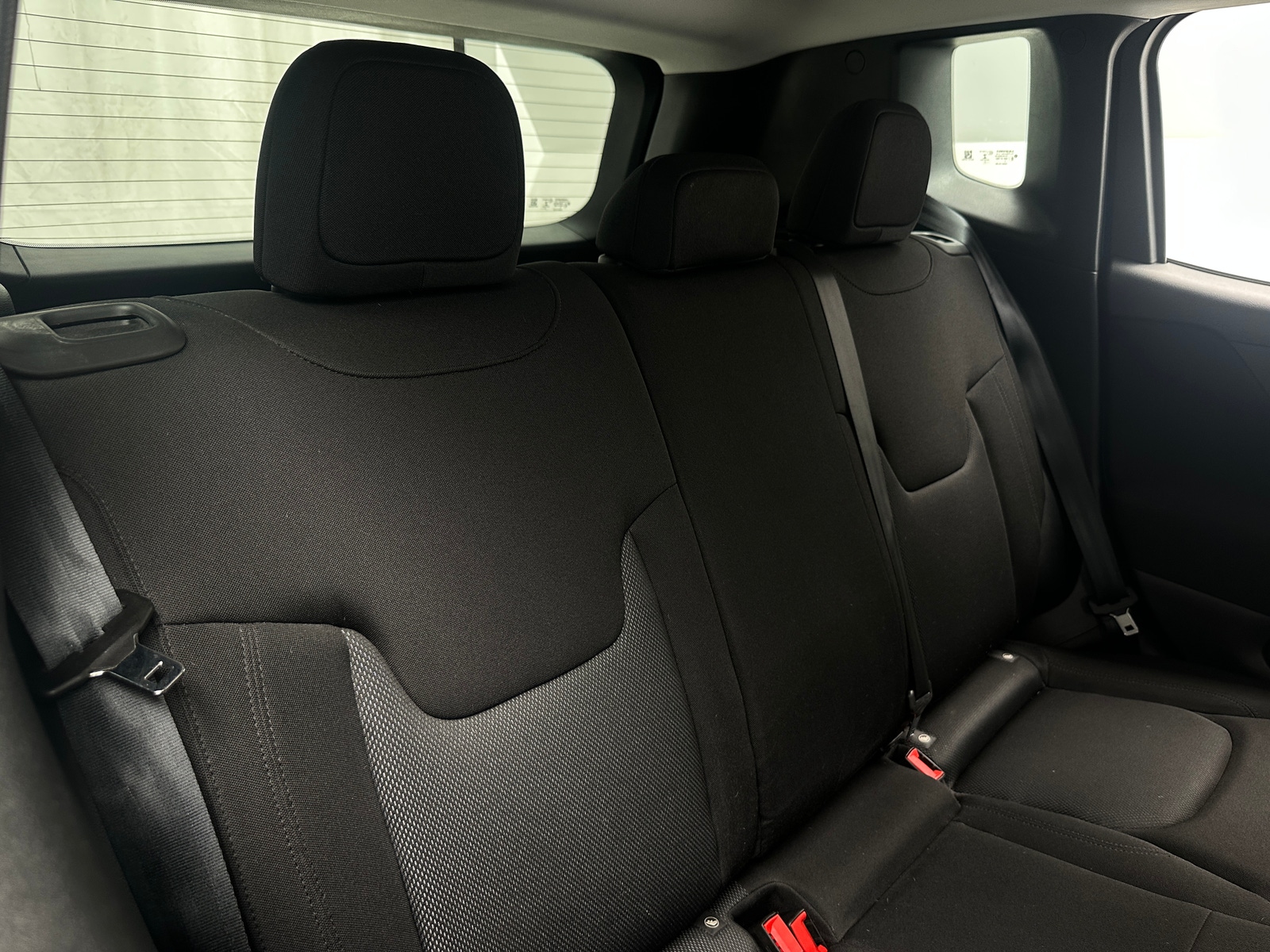 Thumbnail: 2020 Jeep Renegade - 6