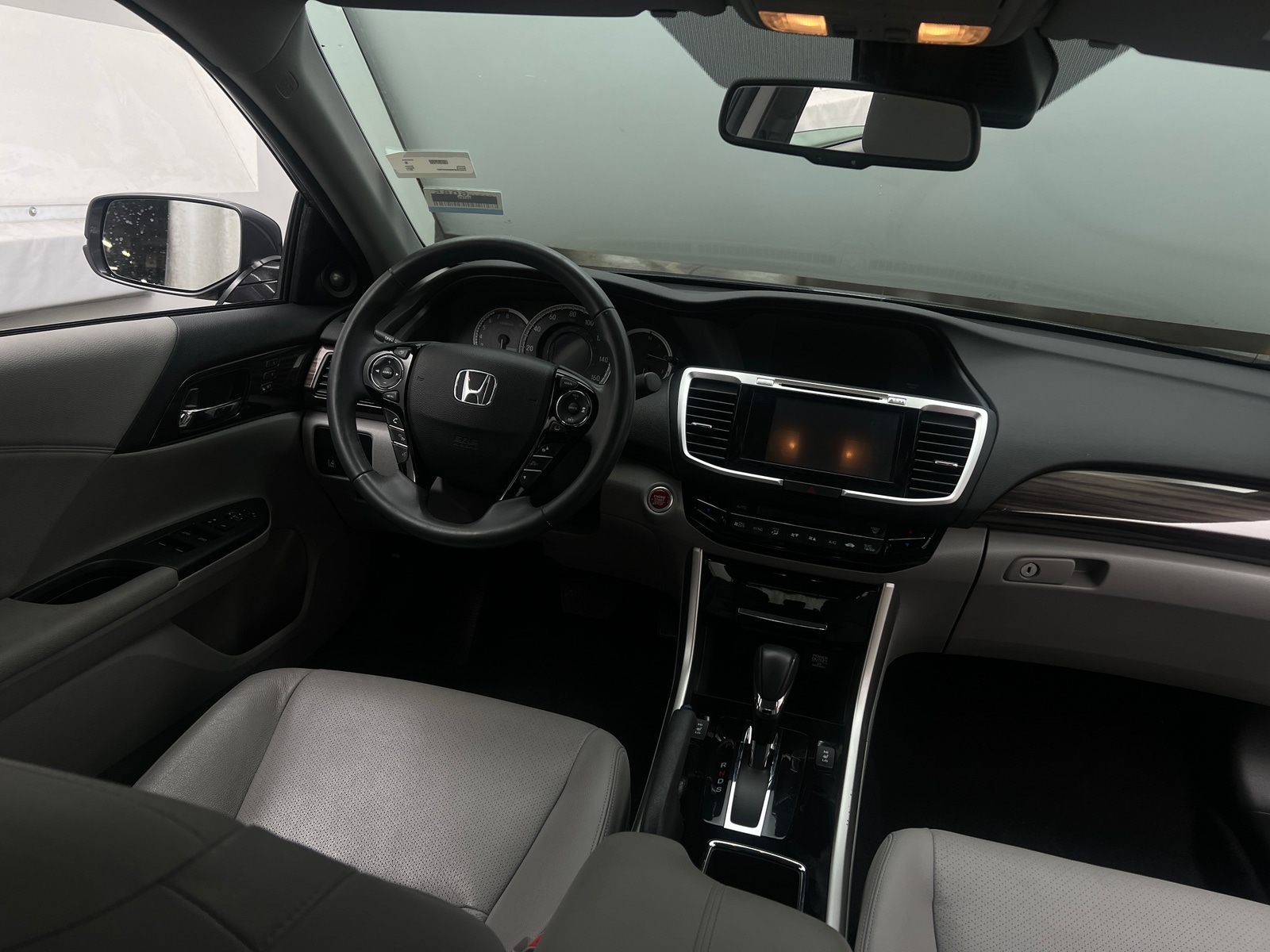 Thumbnail: 2017 Honda Accord - 2