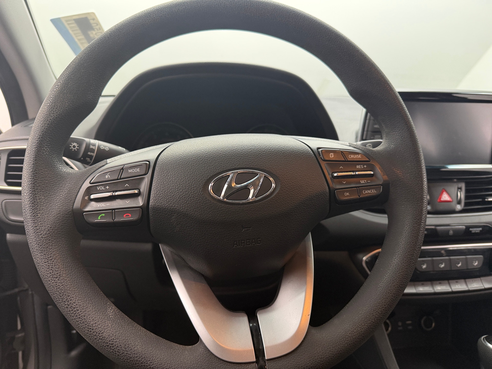 Thumbnail: 2020 Hyundai Elantra - 5