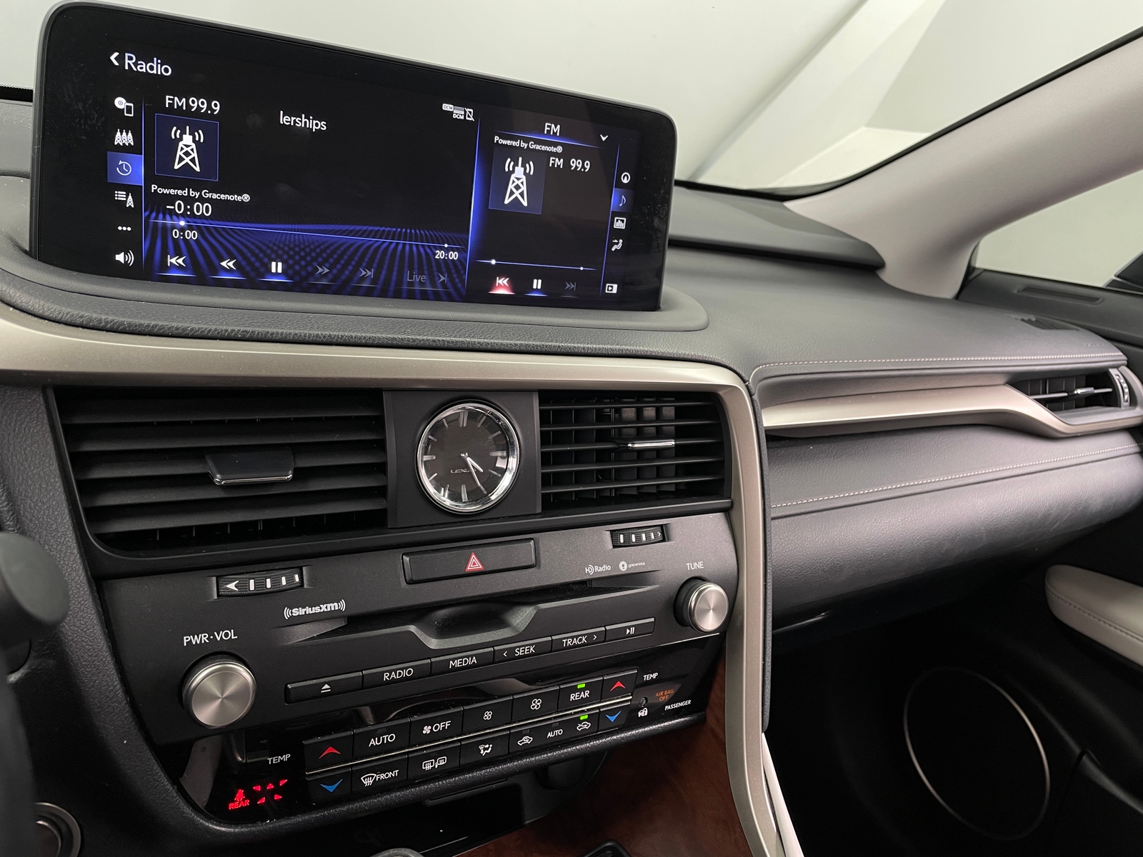 Thumbnail: 2021 Lexus RX - 3