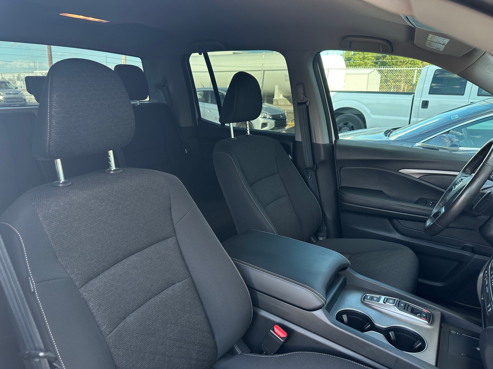 Thumbnail: 2025 Honda Ridgeline - 2