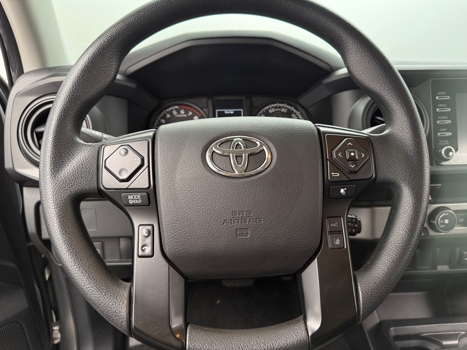 Thumbnail: 2022 Toyota Tacoma - 5