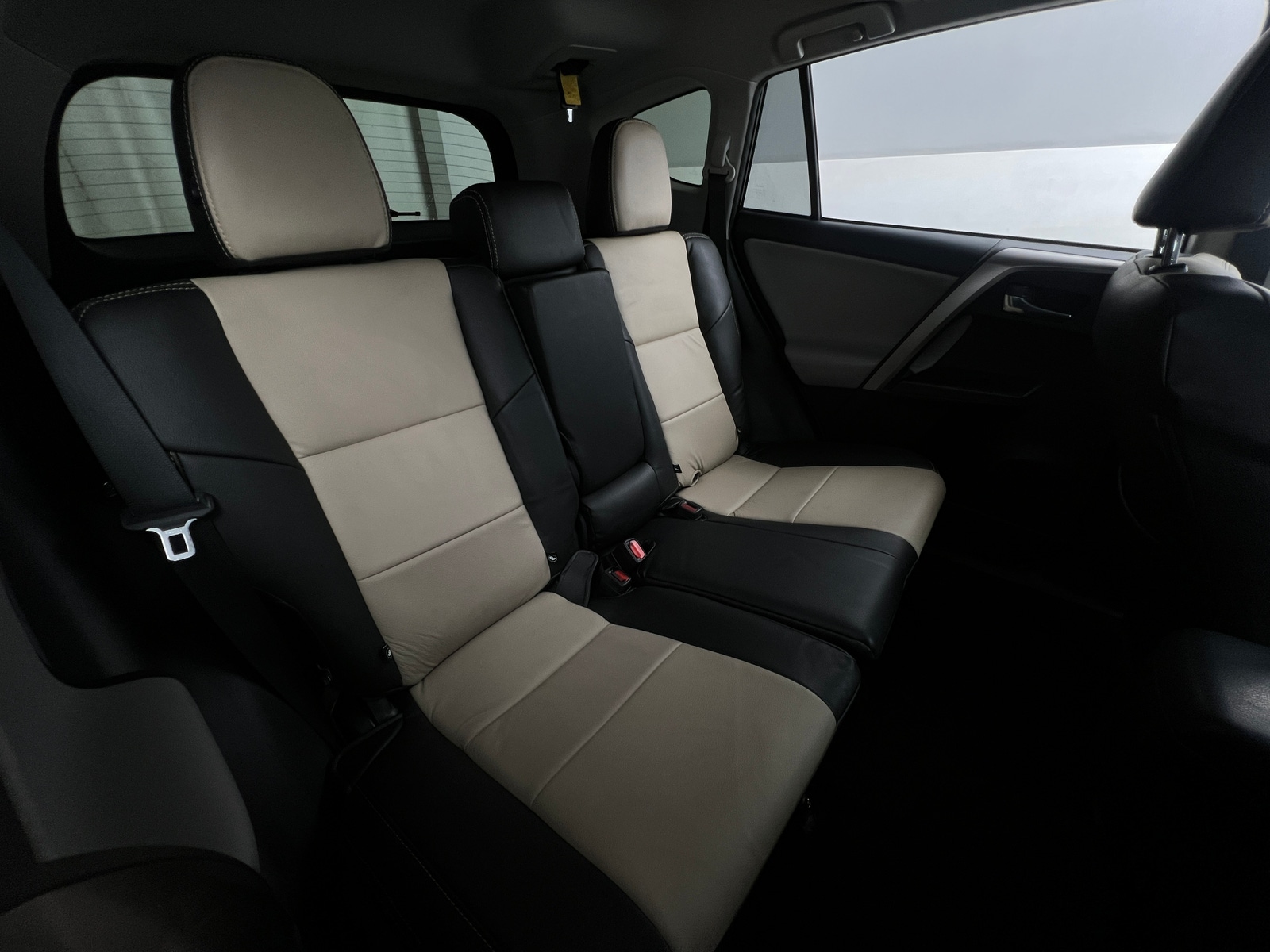 Thumbnail: 2018 Toyota RAV4 - 6