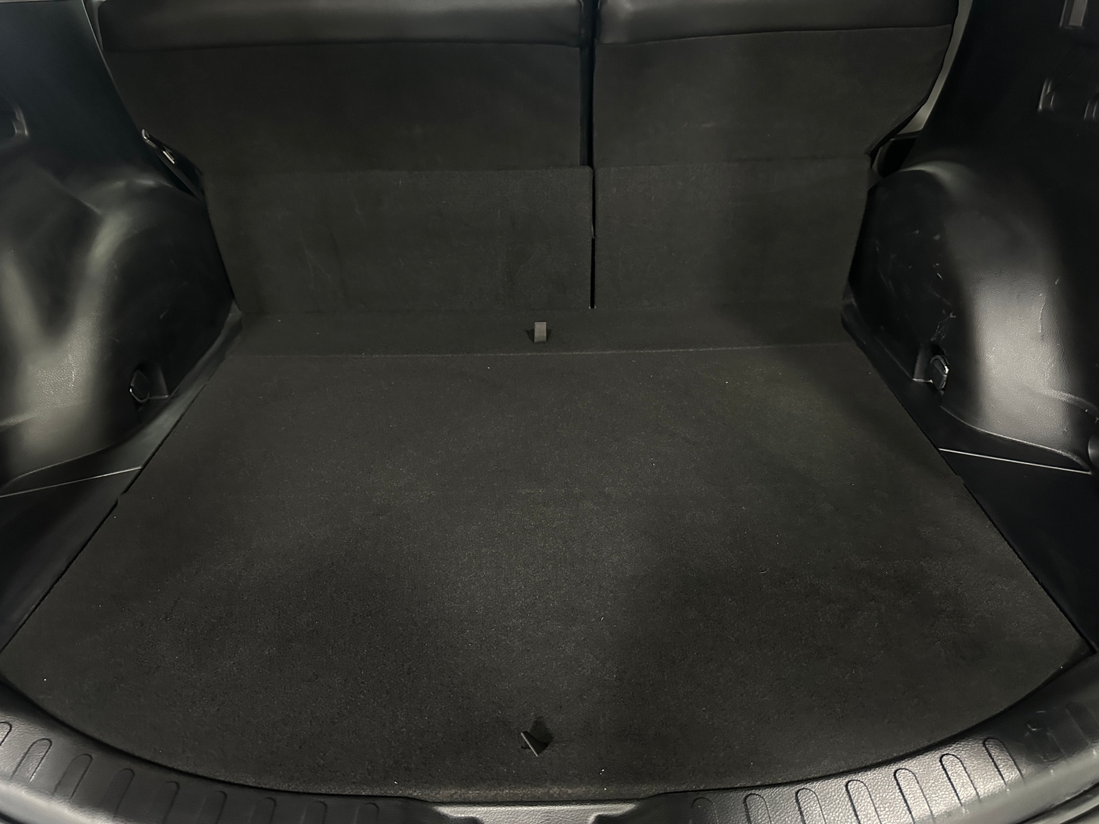 Thumbnail: 2018 Toyota RAV4 - 7