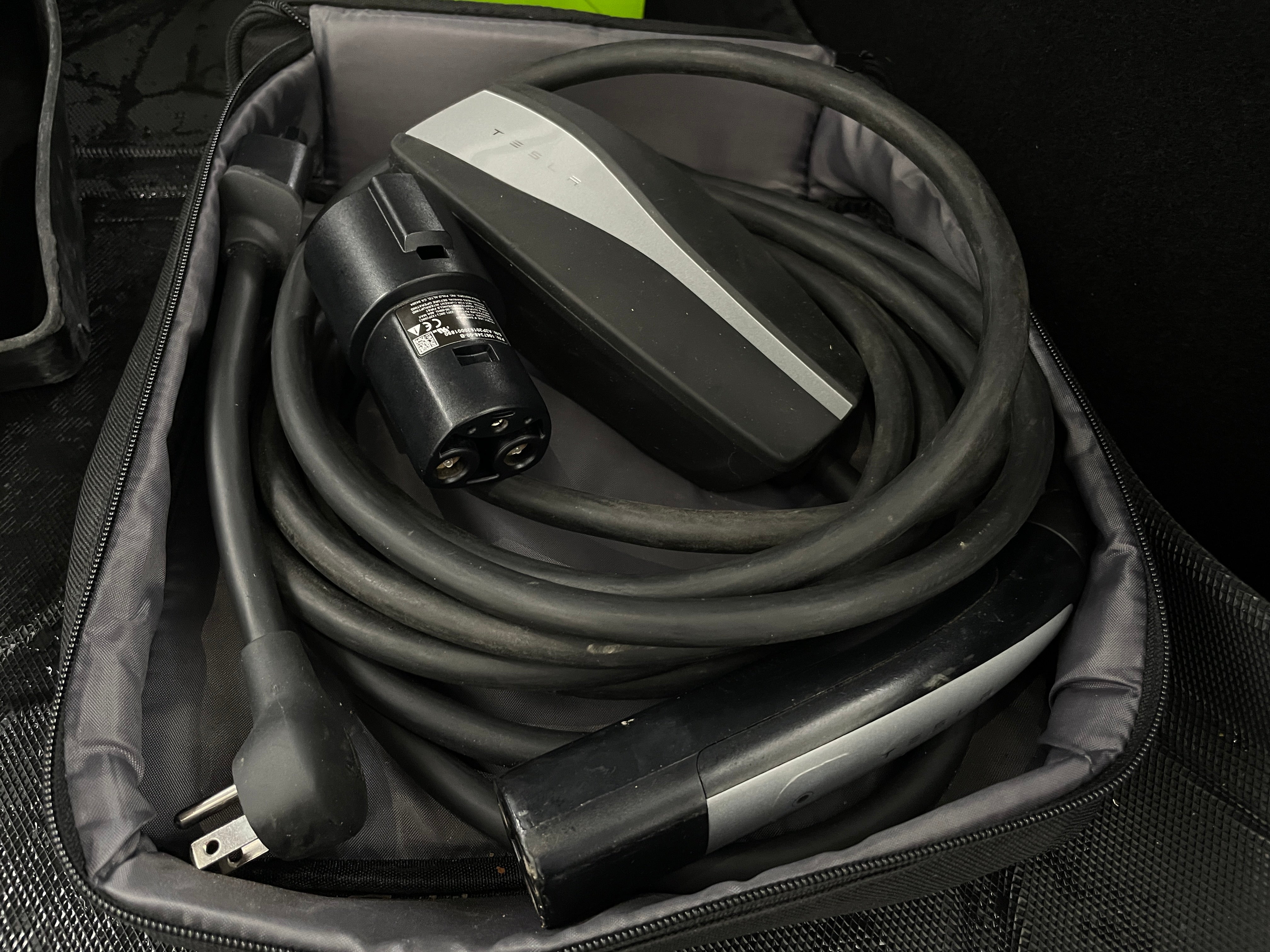 Used 2020 Tesla Model Y Long Range with VIN 5YJYGDEE1LF032469 for sale in Oak Creek, WI