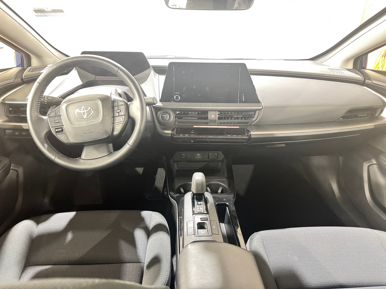 Thumbnail: 2025 Toyota Prius - 3