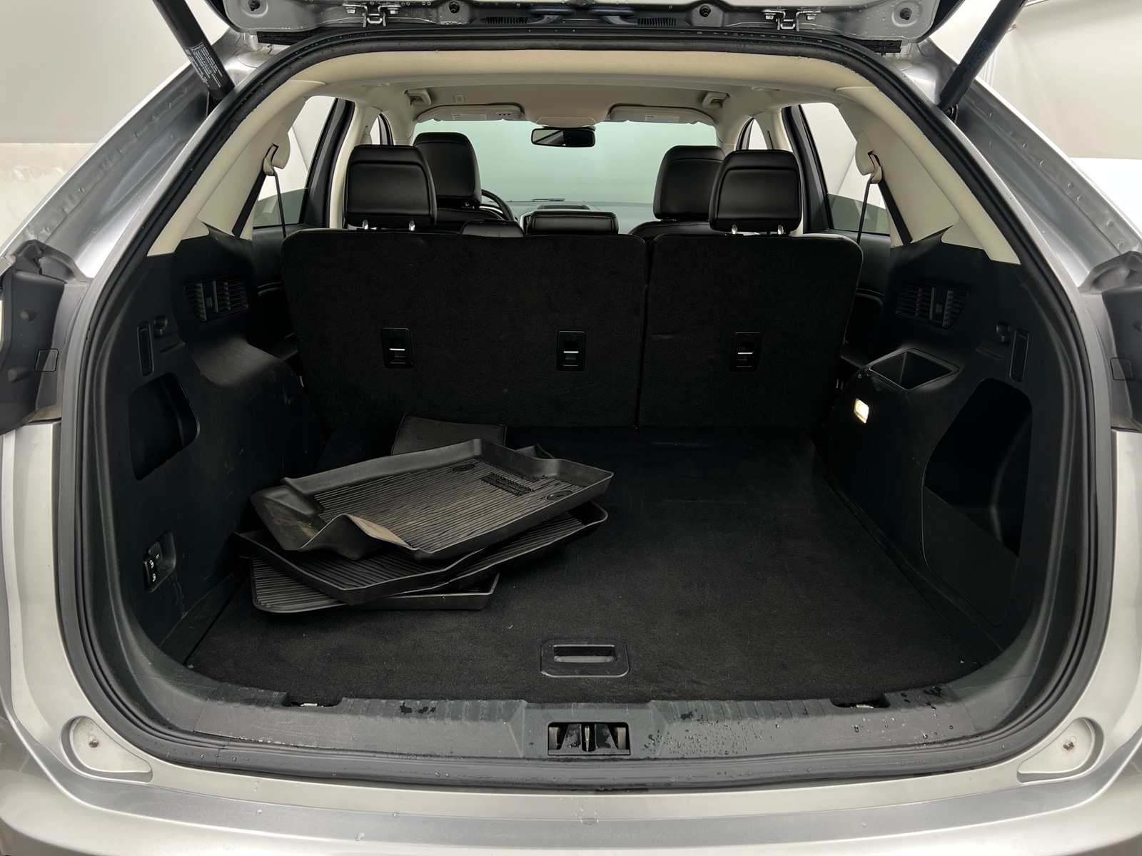 Thumbnail: 2020 Ford Edge - 6