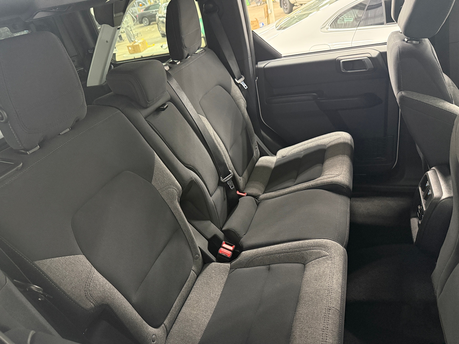 Thumbnail: 2025 Ford Bronco - 6