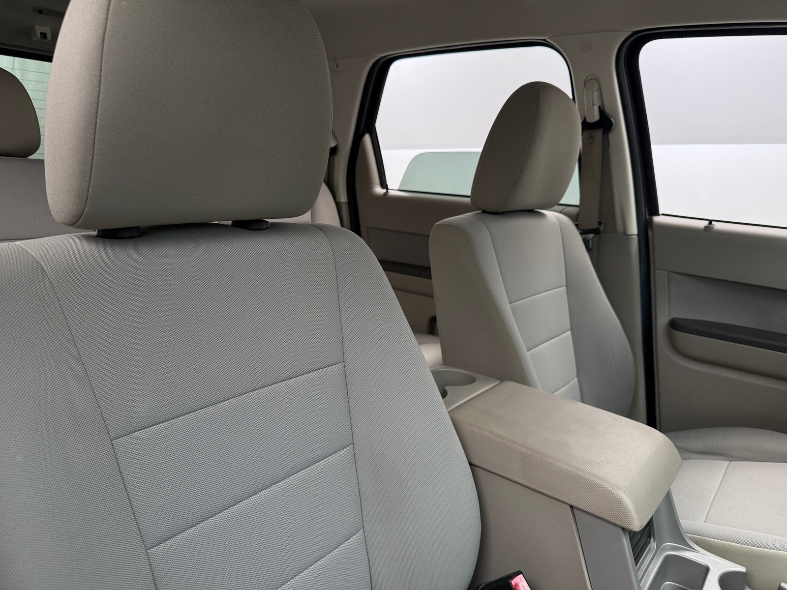 Thumbnail: 2011 Ford Escape - 2