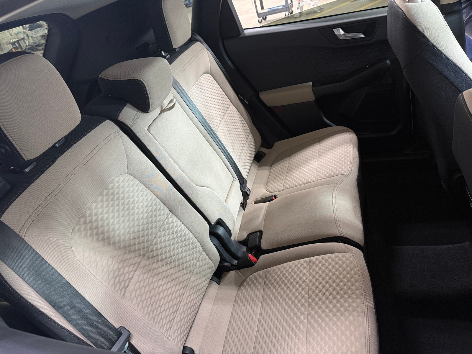 Thumbnail: 2020 Ford Escape - 6