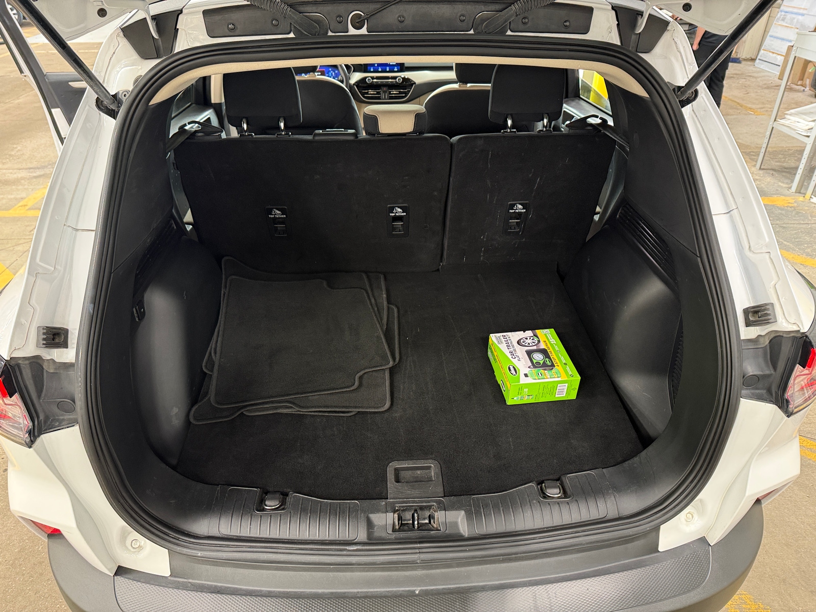 Thumbnail: 2020 Ford Escape - 7