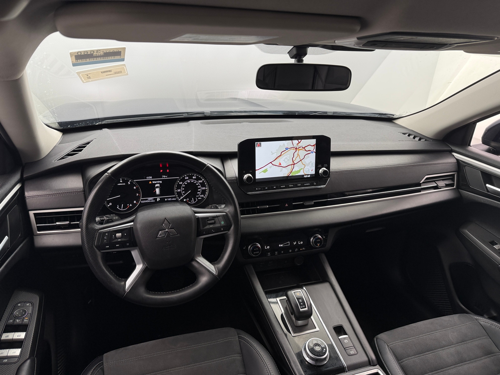 Thumbnail: 2024 Mitsubishi Outlander - 2