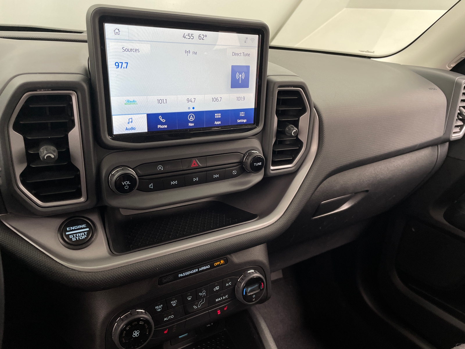 Thumbnail: 2021 Ford Bronco Sport - 4