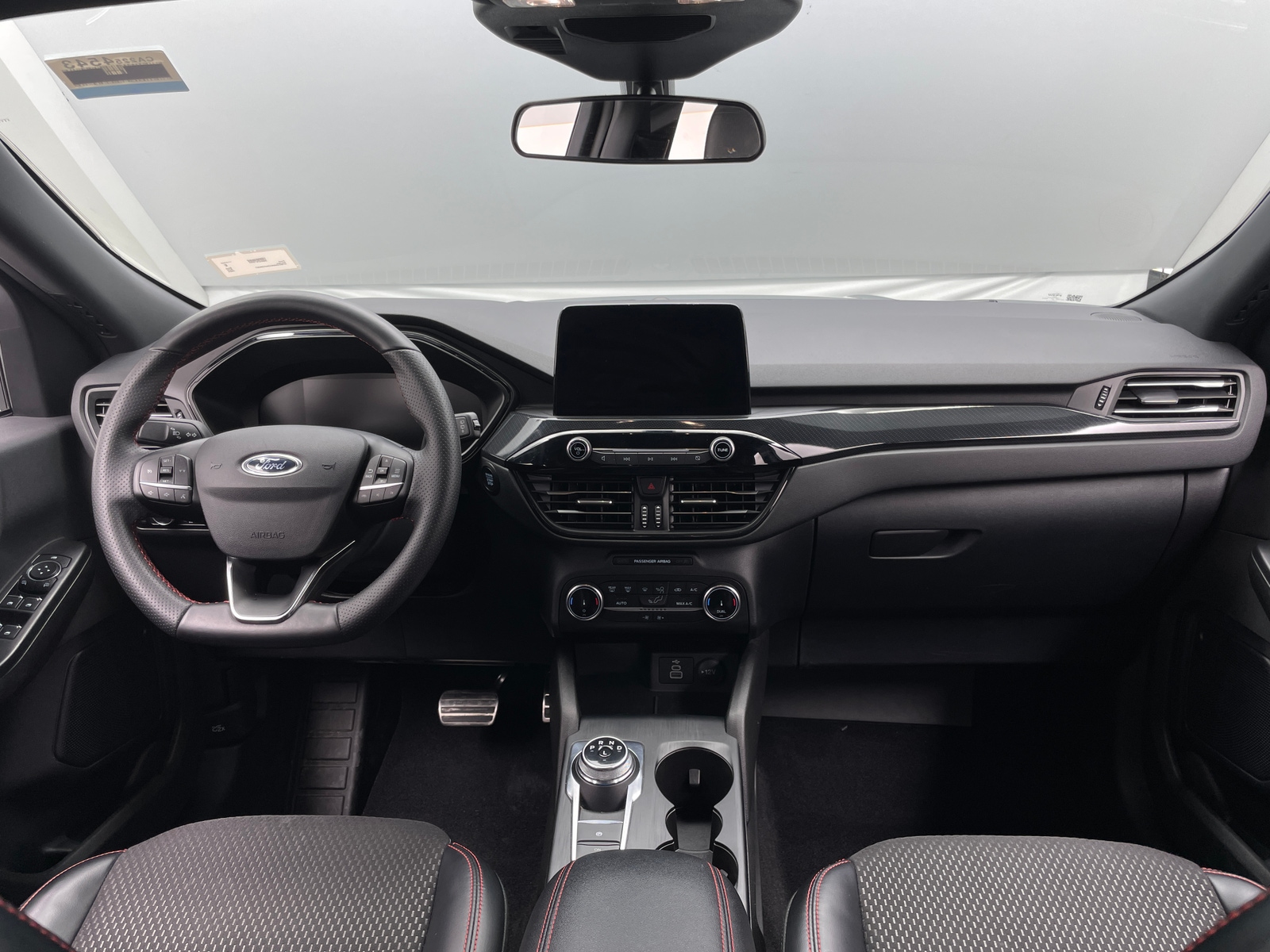 Thumbnail: 2024 Ford Escape - 3