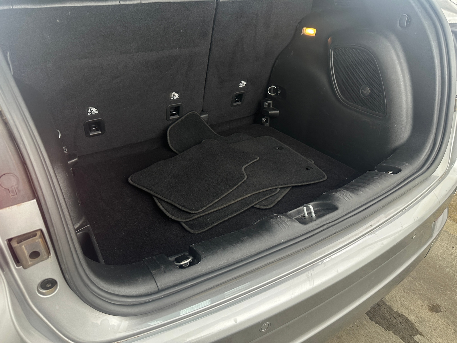 Thumbnail: 2022 Jeep Compass - 6