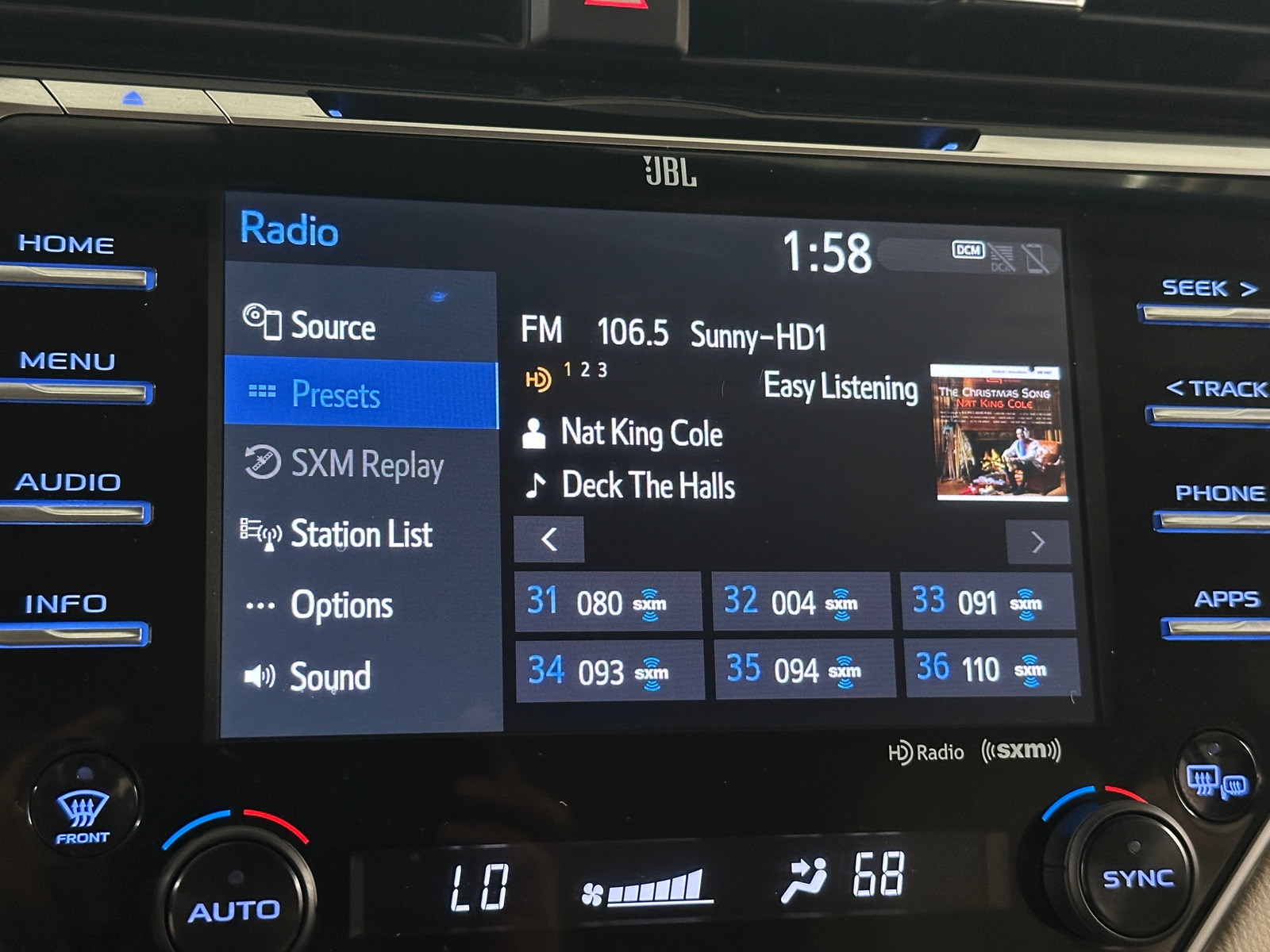 Thumbnail: 2018 Toyota Camry - 4