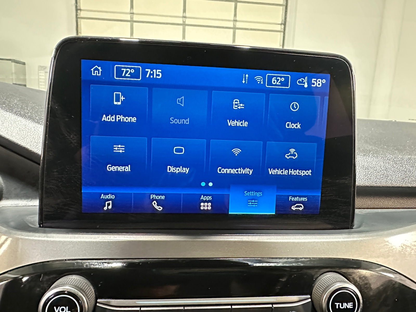 Thumbnail: 2025 Ford Escape - 4