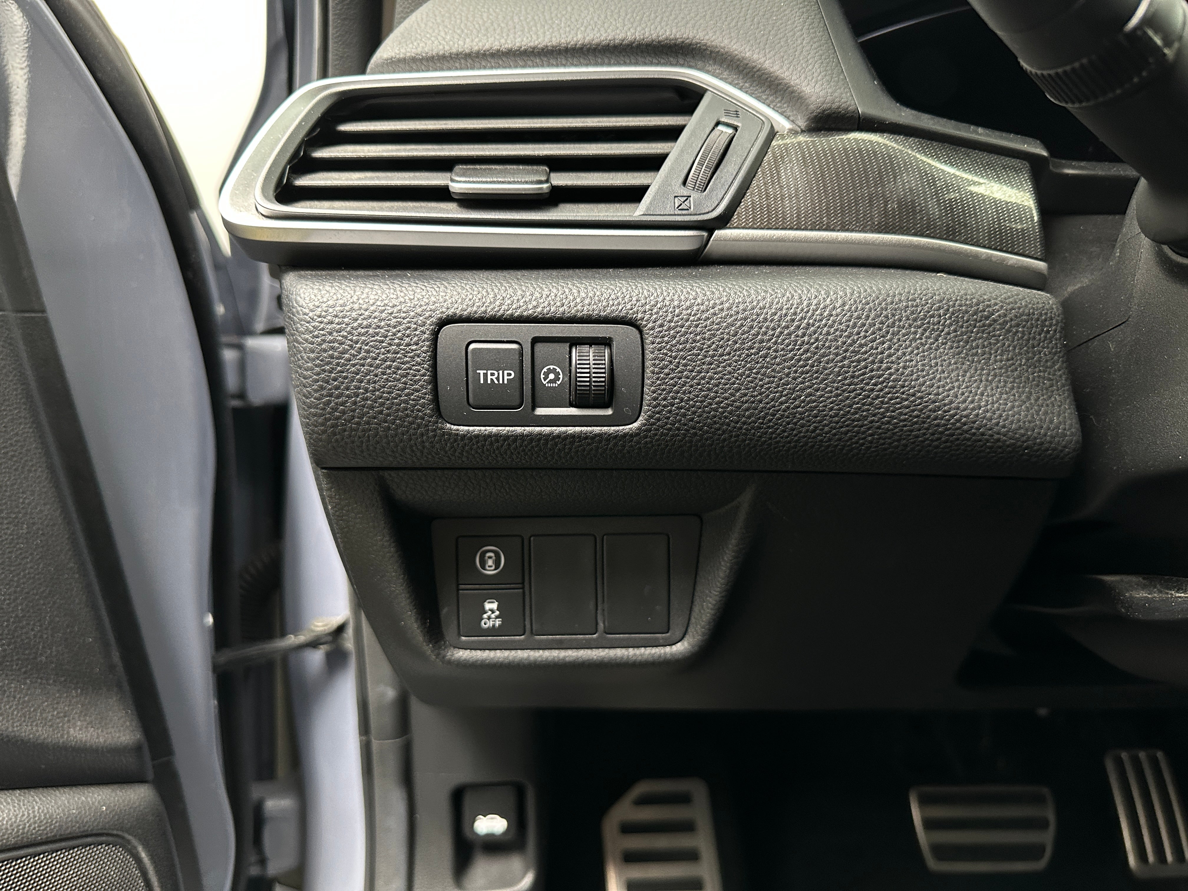 Used 2022 Honda Accord Sport SE with VIN 1HGCV1F45NA043668 for sale in Northfield, Minnesota