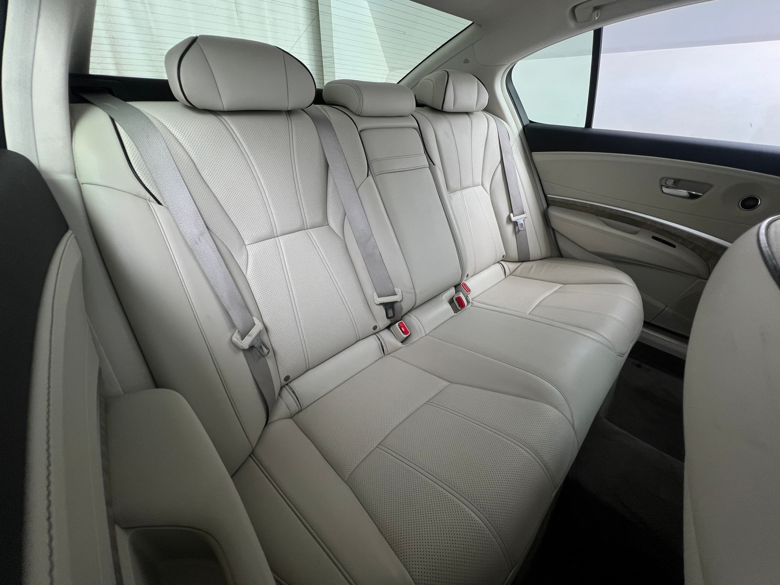 Thumbnail: 2018 Acura RLX - 5