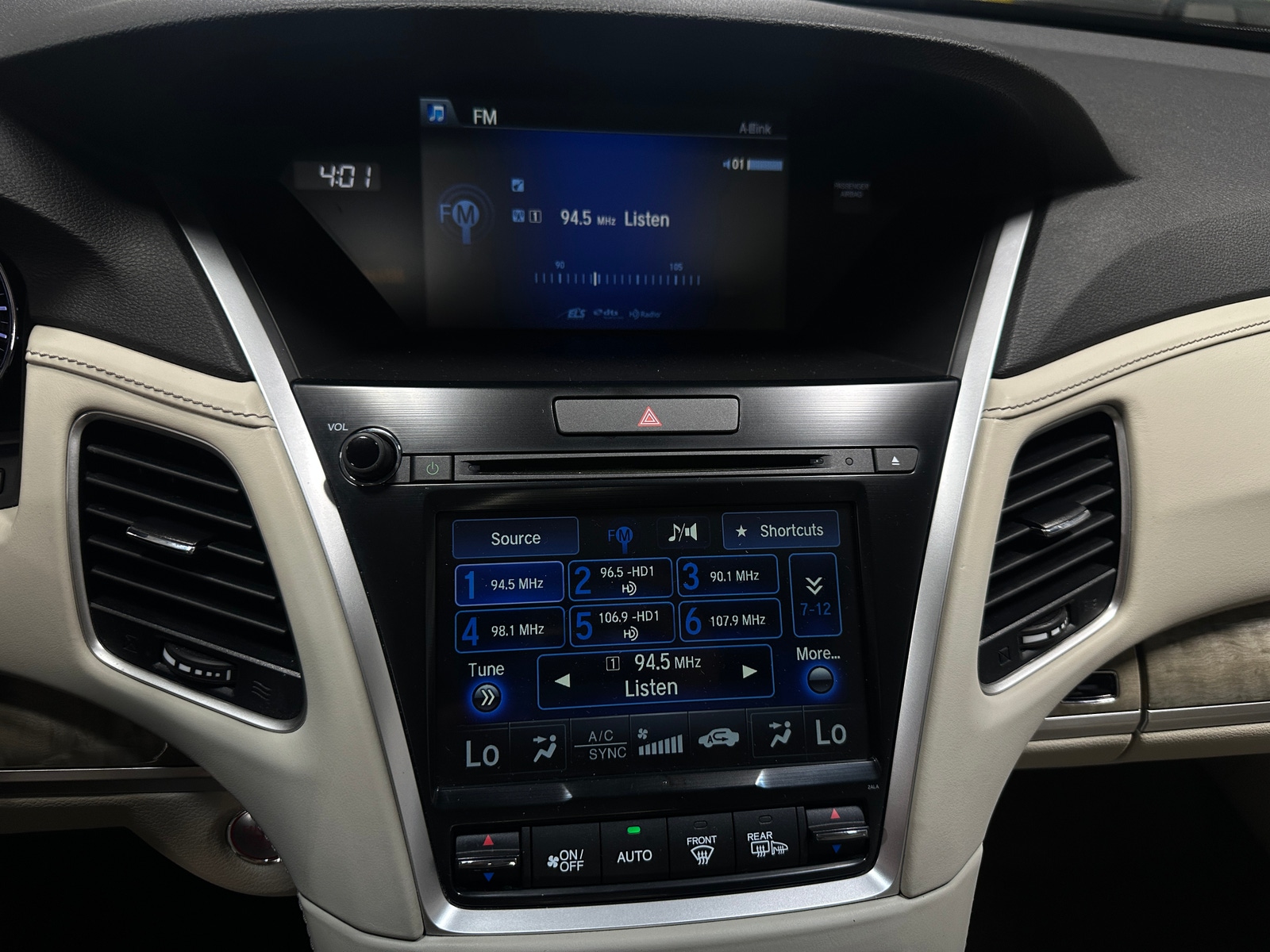 Thumbnail: 2018 Acura RLX - 3