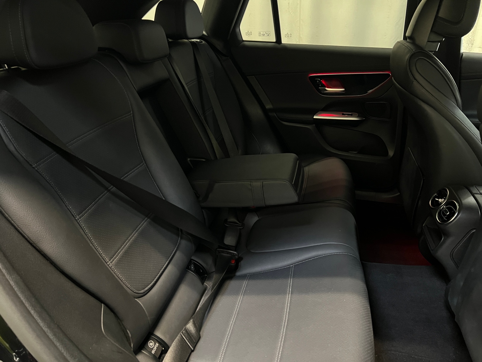 Thumbnail: 2024 Mercedes-Benz GLC - 6