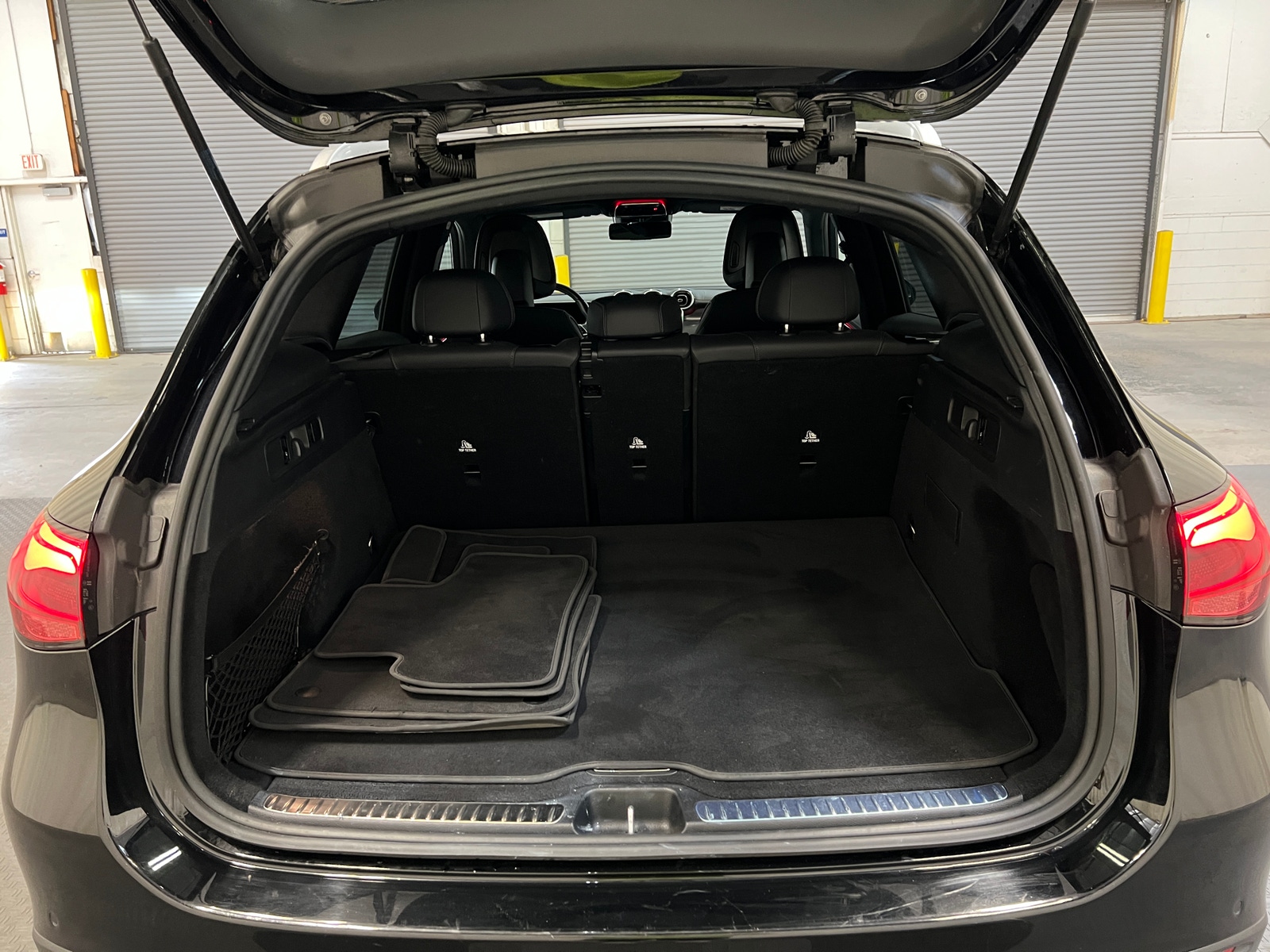 Thumbnail: 2024 Mercedes-Benz GLC - 7