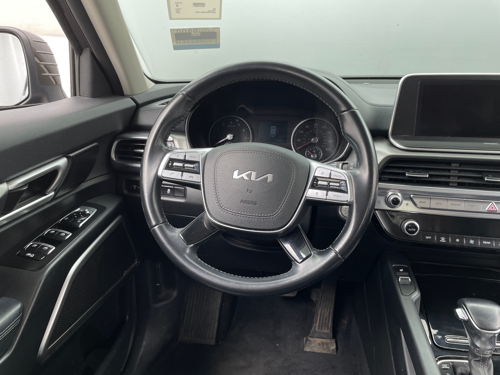 Thumbnail: 2022 Kia Telluride - 4