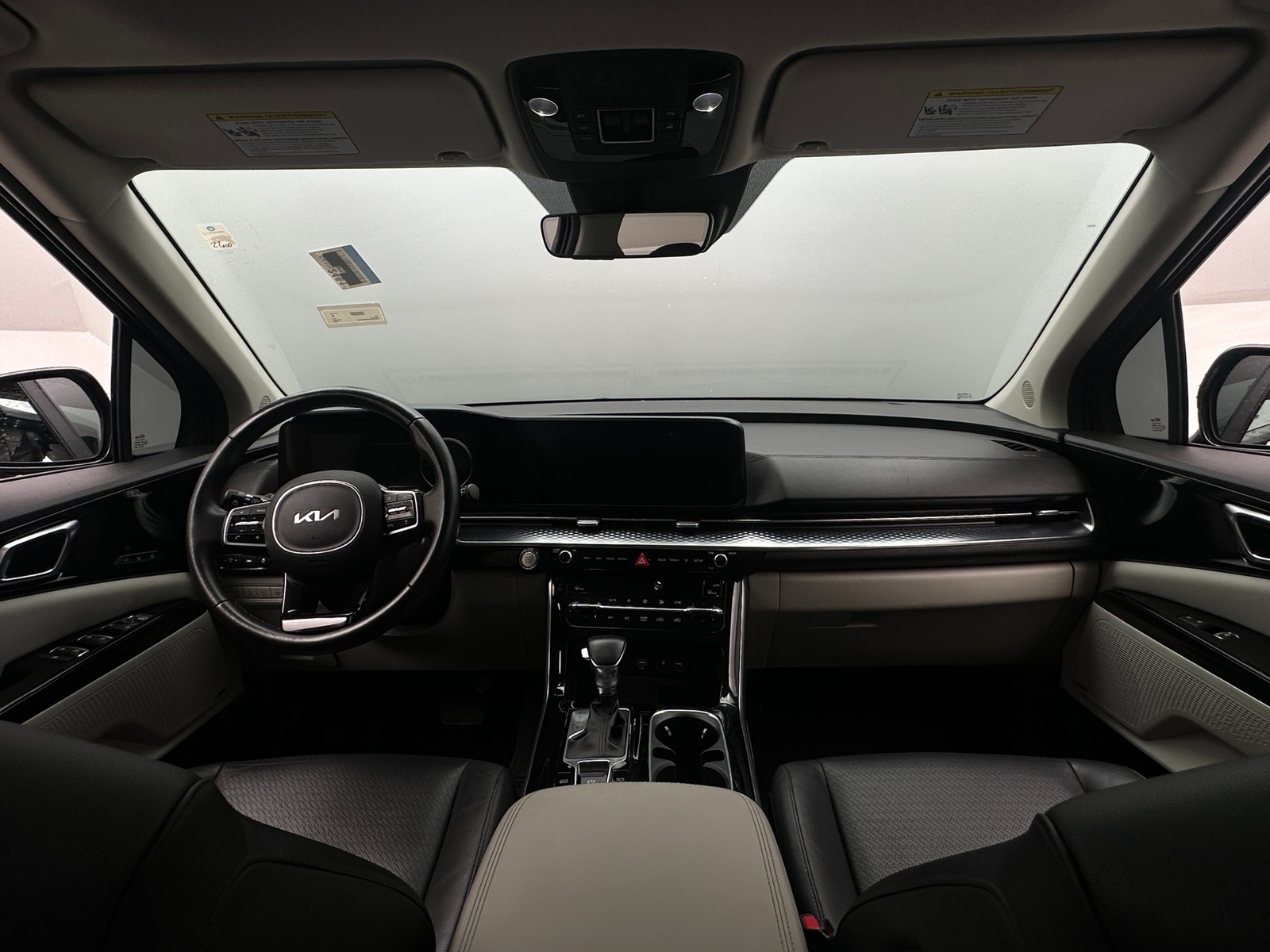 Thumbnail: 2022 Kia Carnival - 2