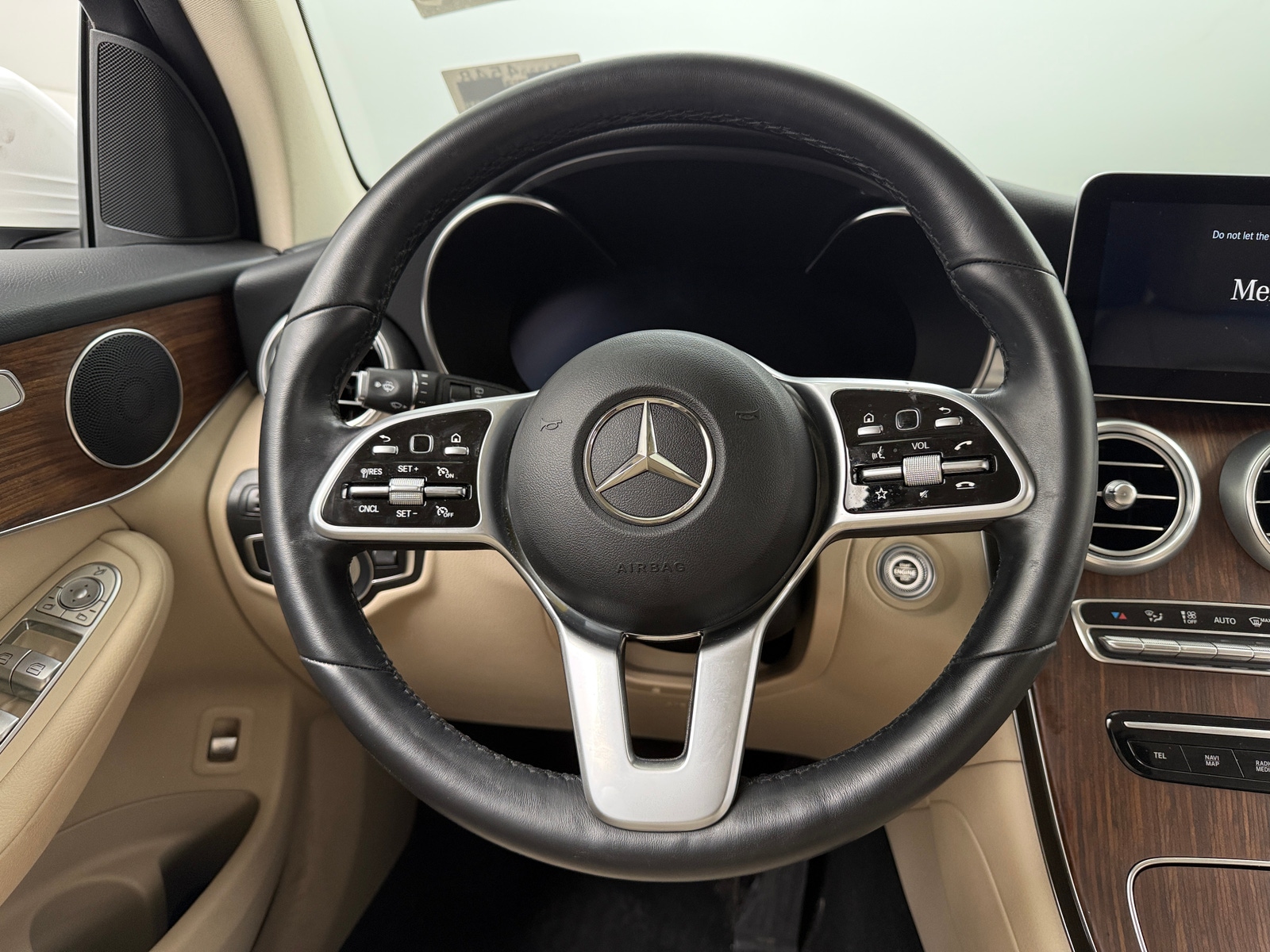 Thumbnail: 2022 Mercedes-Benz GLC - 4