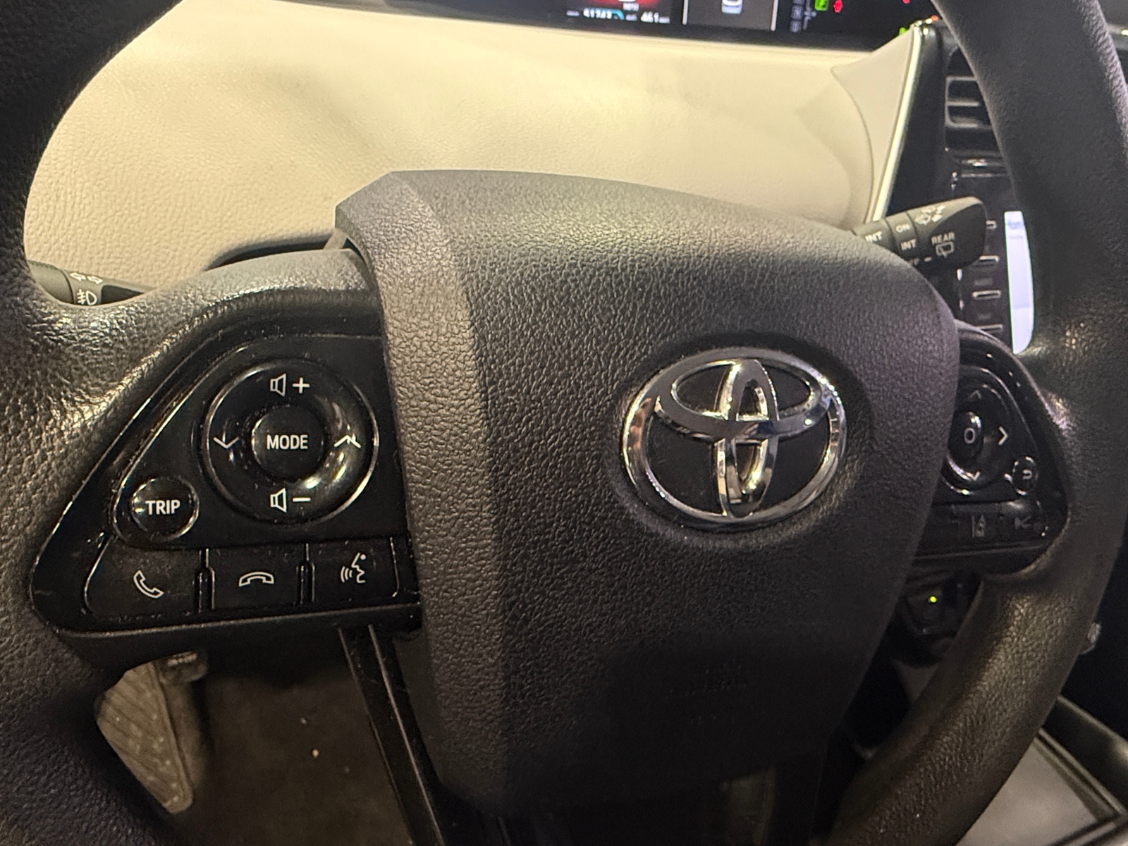 Thumbnail: 2021 Toyota Prius - 5