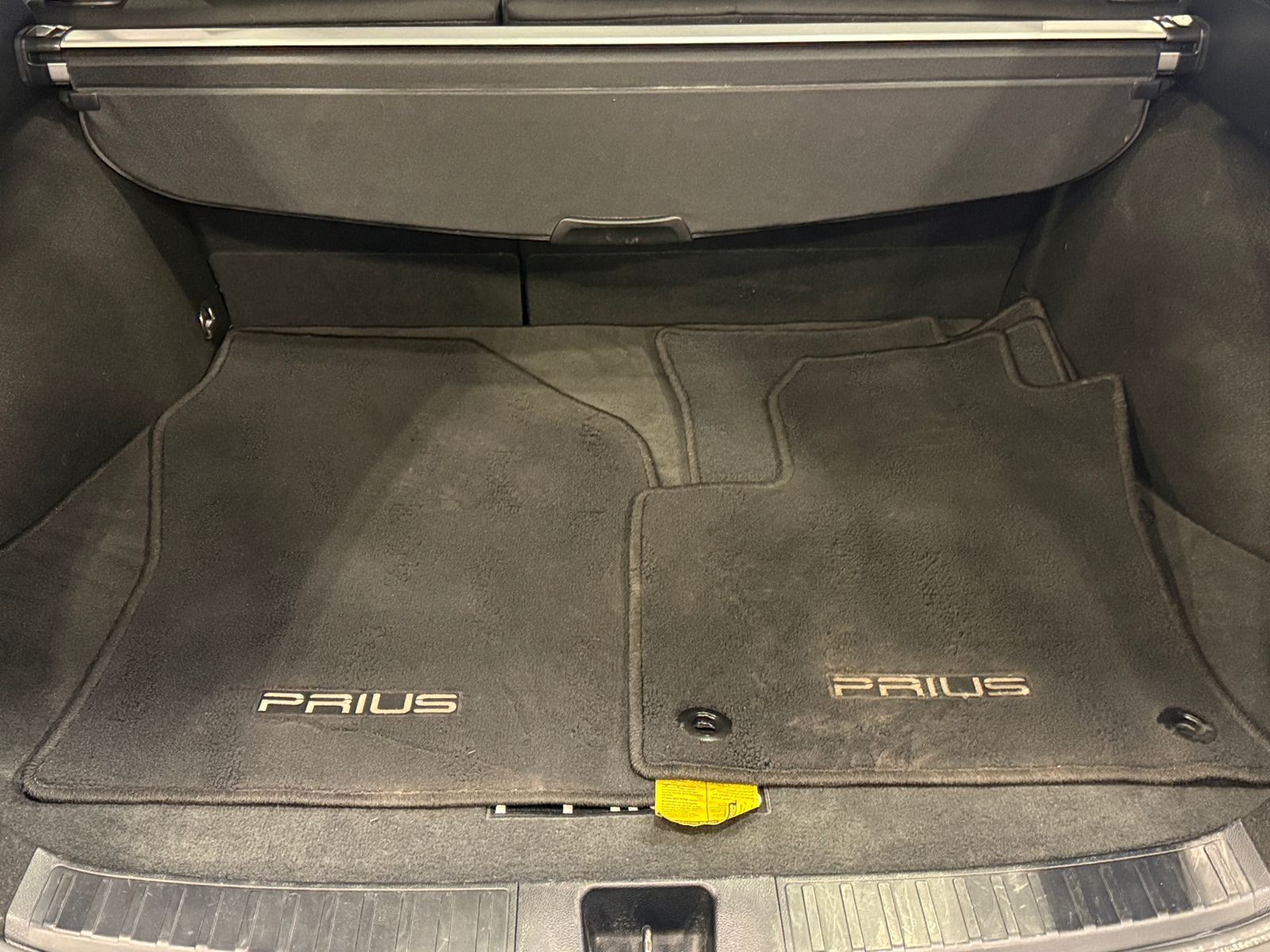 Thumbnail: 2021 Toyota Prius - 7