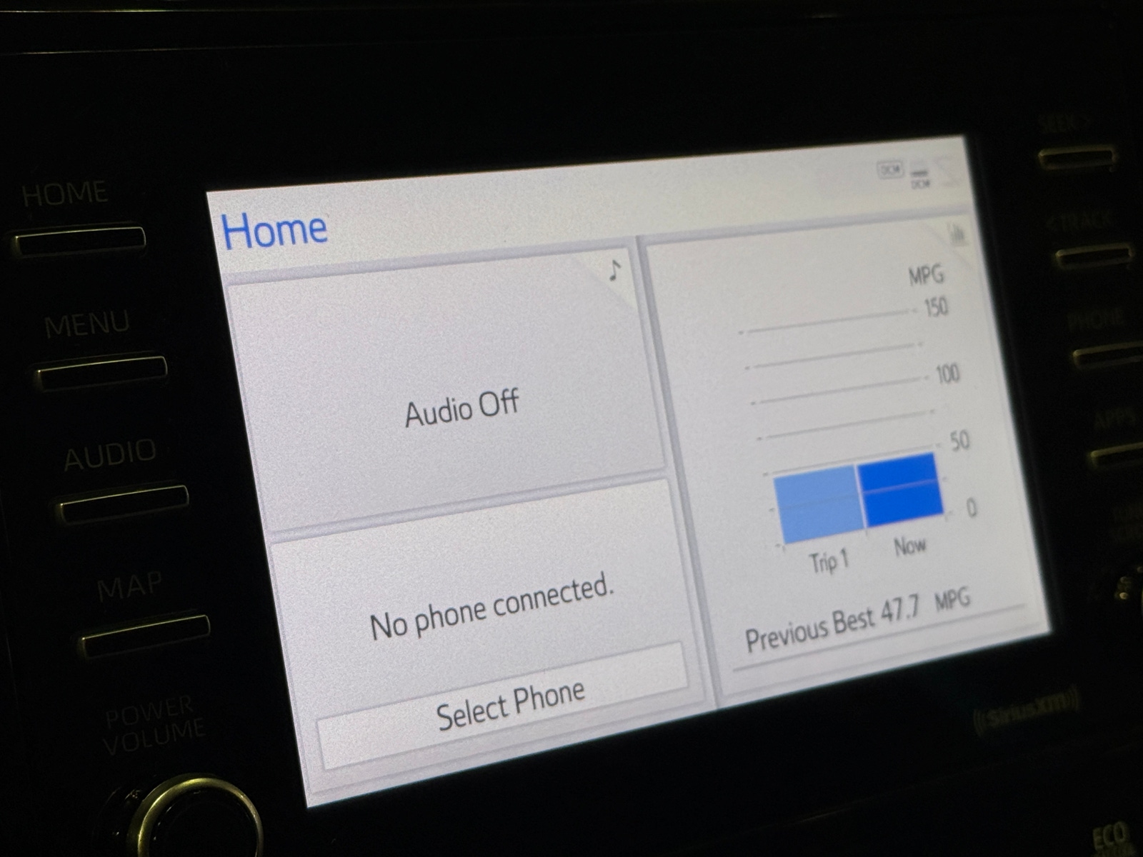 Thumbnail: 2021 Toyota Prius - 4