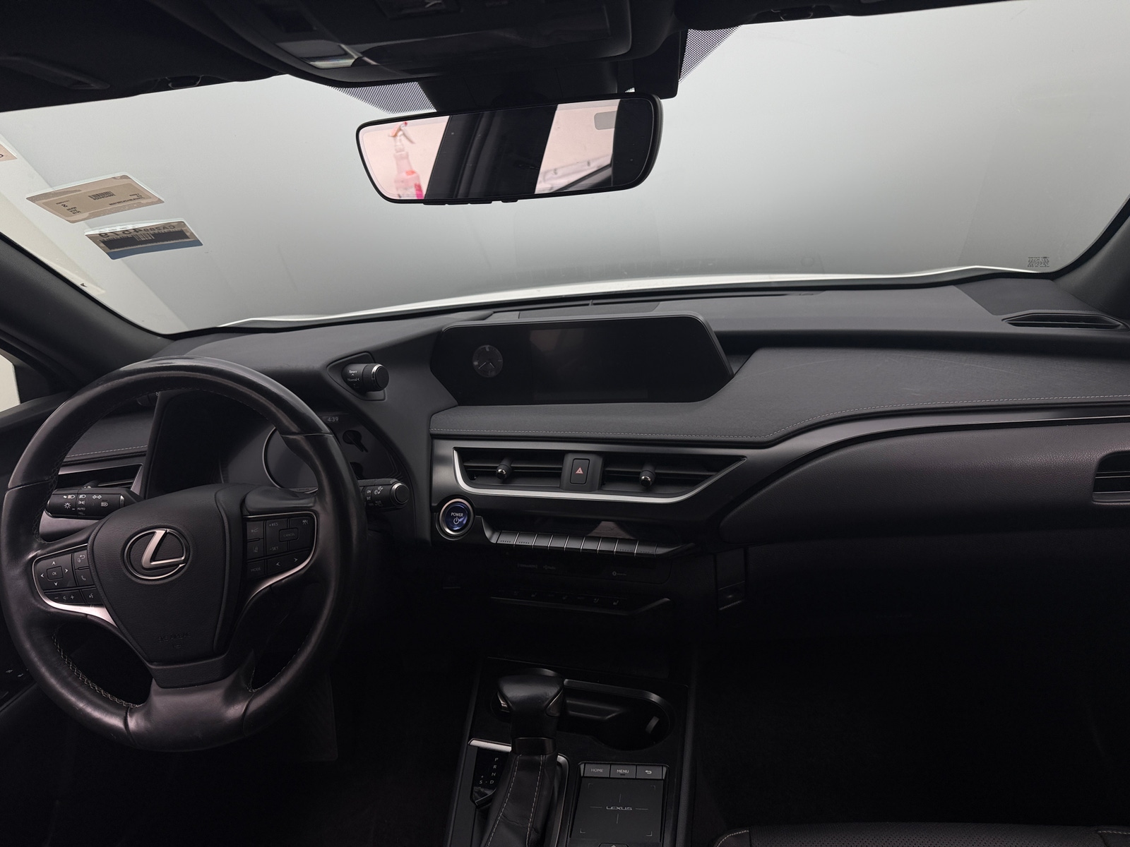 Thumbnail: 2019 Lexus UX - 2